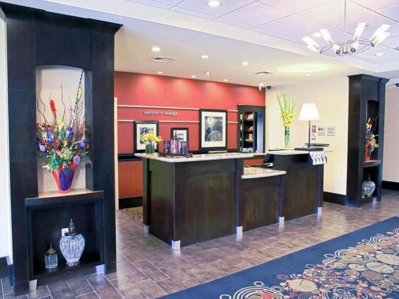Hampton Inn Orange Exterior foto